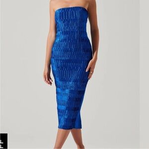 ASTR Midi Dress
